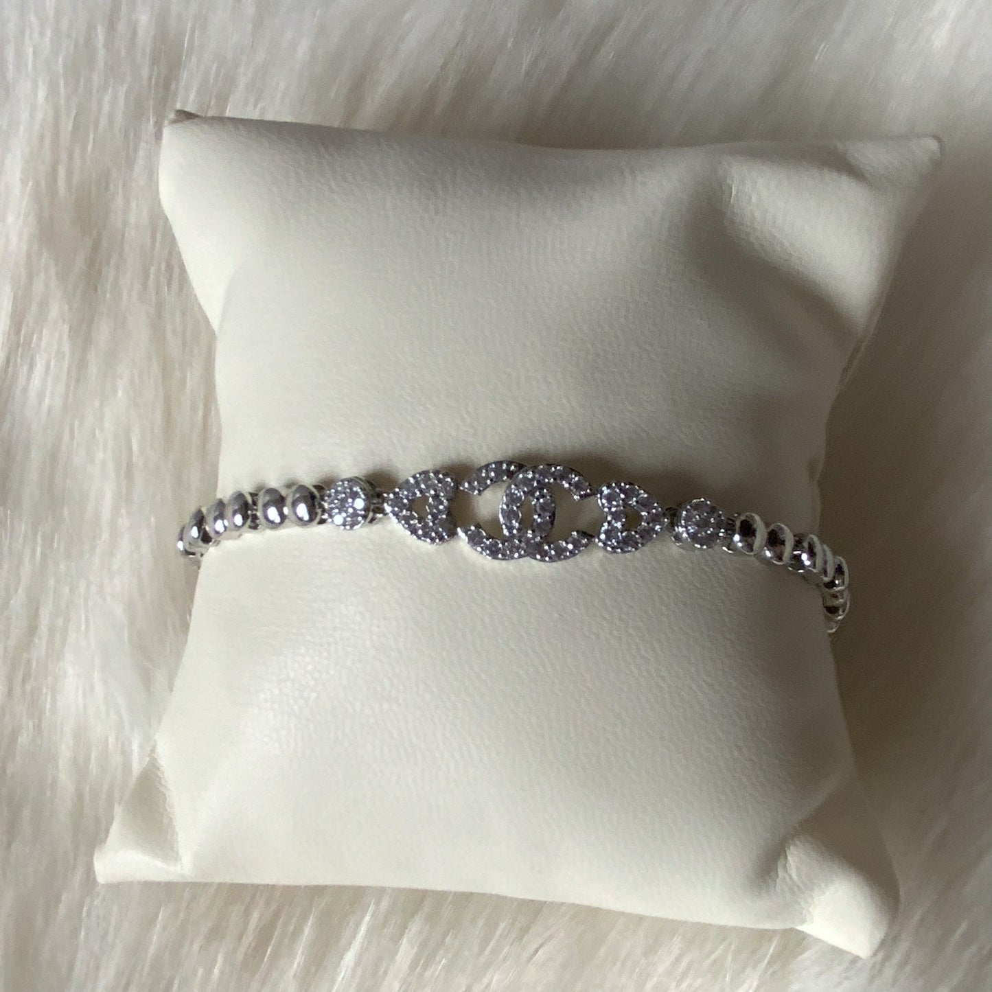 Deluxe Bracelet
