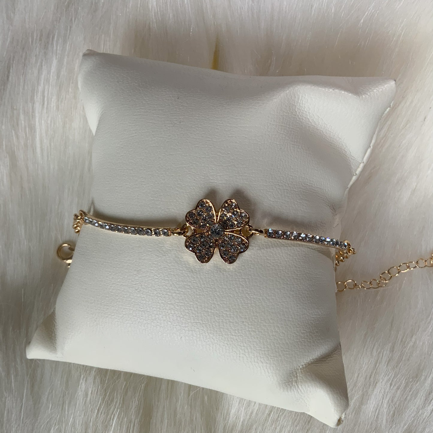 Deluxe Bracelet